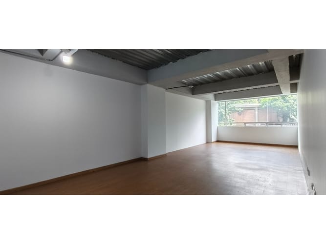 Oficina en arriendo en El Castillo, Medellín, 420 m² · foto 21 de 24