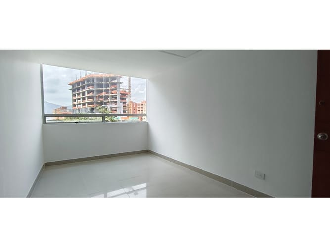 Oficina en arriendo en El Castillo, Medellín, 420 m² · foto 23 de 24
