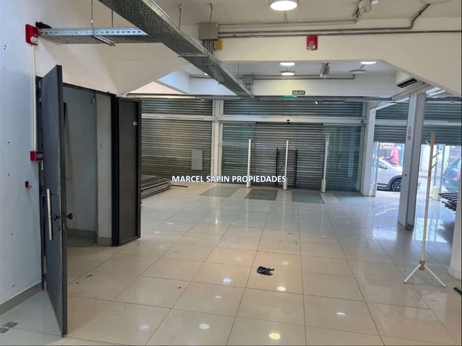 Local Comercial en Alquiler · Photo 3