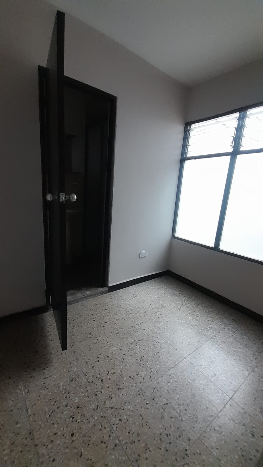 Apartamento en venta en Viviendas Del Sur, Itagüí · foto 4 de 12