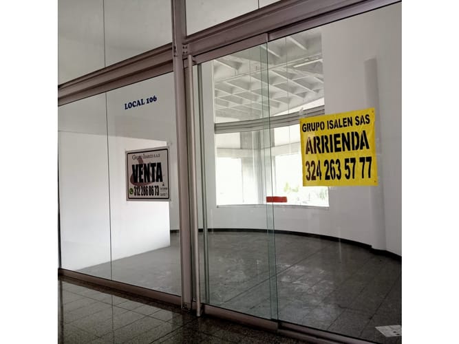 Local en arriendo en Patio Bonito, Medellín, 35 m² · foto 2 de 5