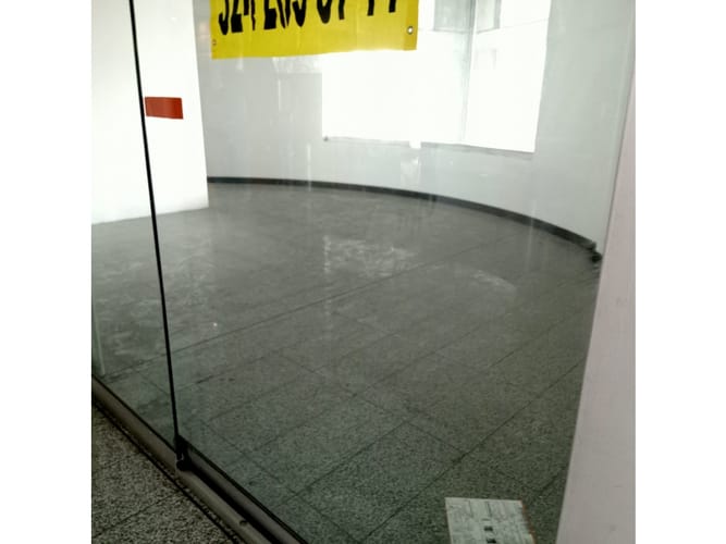 Local en arriendo en Patio Bonito, Medellín, 35 m² · foto 5 de 5