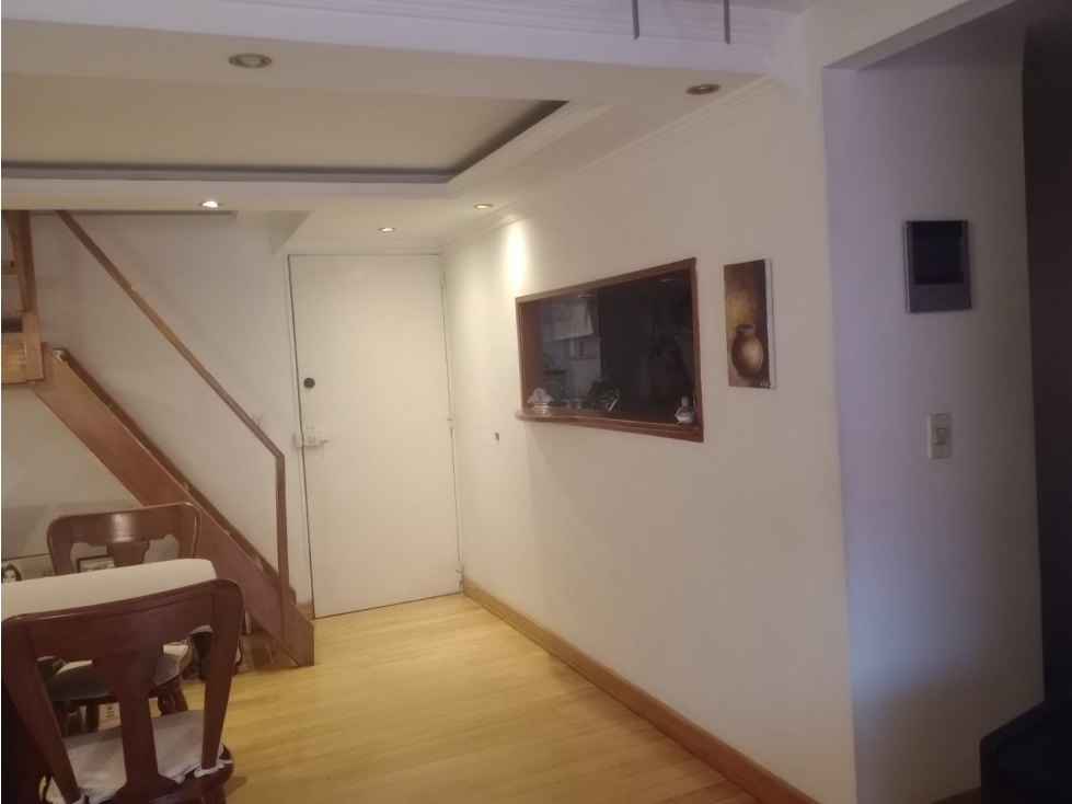 Apartamento en venta en Normandia, Bogotá · foto 2 de 5
