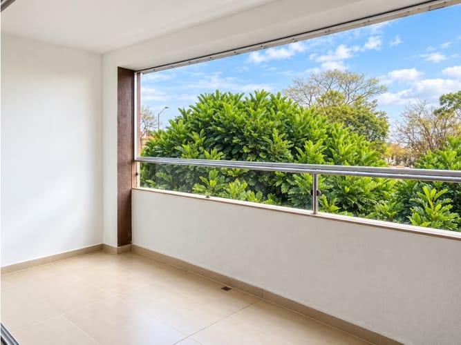 Apartamento en venta en Pance, Cali · foto 2 de 13