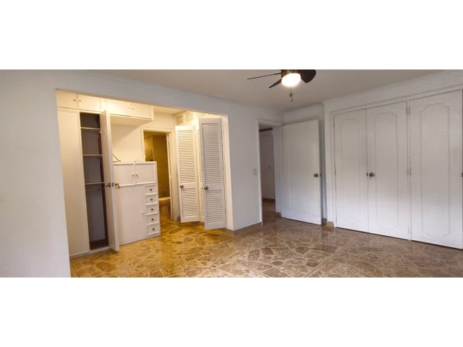 Apartamento de 4 alcobas en arriendo en Patio Bonito, Medellín, 170 m² · foto 8 de 23