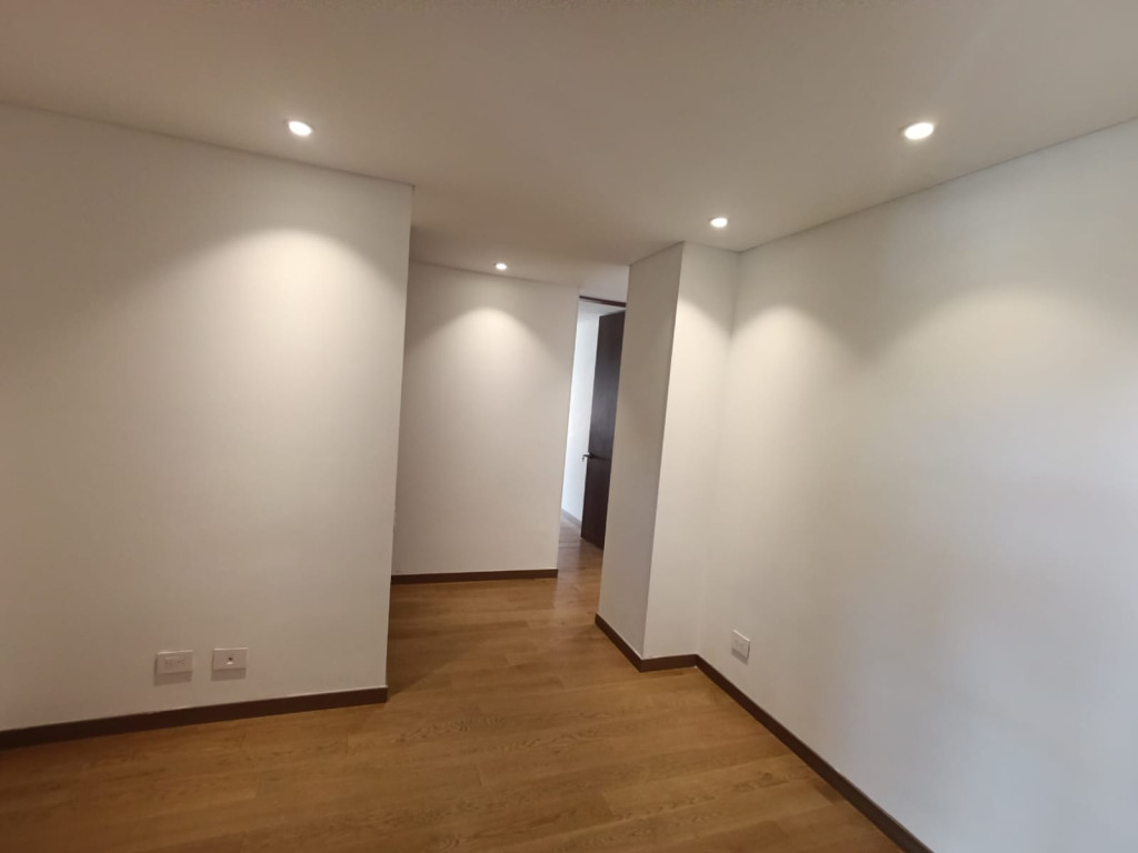 Apartamento en venta en Colina Campestre, Bogotá · foto 13 de 24