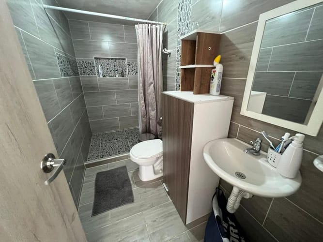 Casa de 10 alcobas en venta en Cañaveralejo, Cali, 335 m² · foto 11 de 23