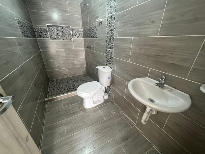 Casa de 10 alcobas en venta en Cañaveralejo, Cali, 335 m² · foto 12 de 23