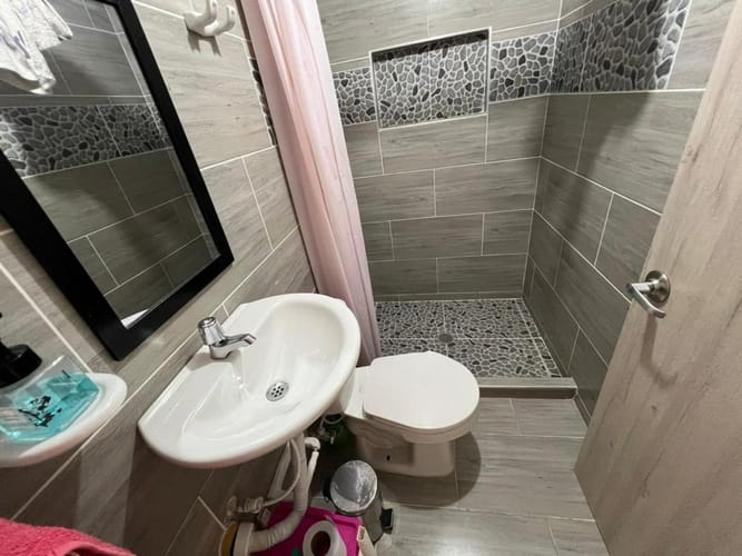 Casa de 10 alcobas en venta en Cañaveralejo, Cali, 335 m² · foto 16 de 23