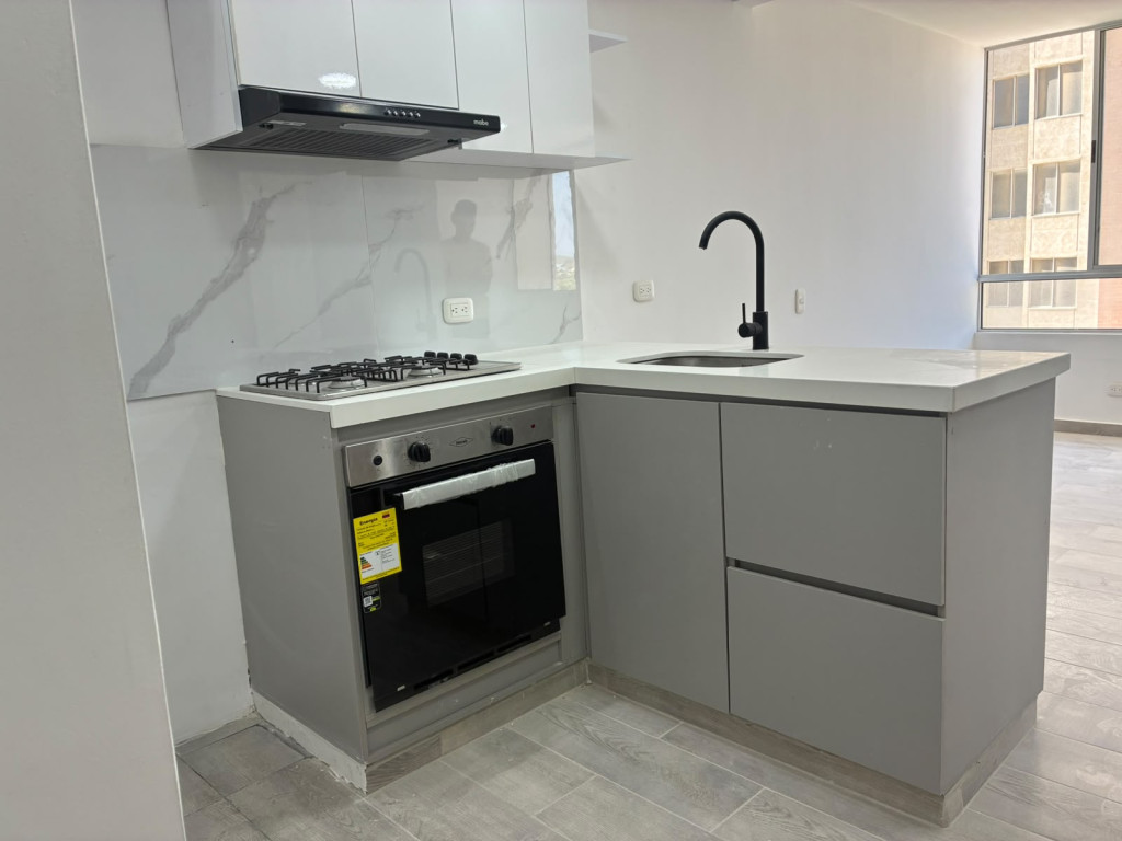 Apartamento en arriendo en Ciudad Mallorquin, Barranquilla · foto 2 de 18