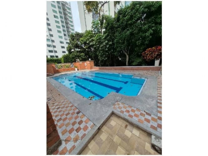 Apartamento de 3 alcobas en venta en Oviedo, Medellín, 145 m² · foto 16 de 19