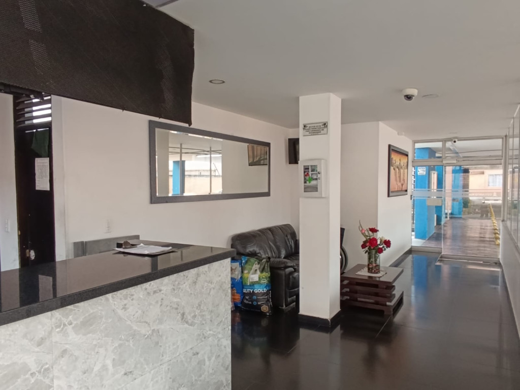 Apartamento en venta en Britalia, Bogotá · foto 2 de 24