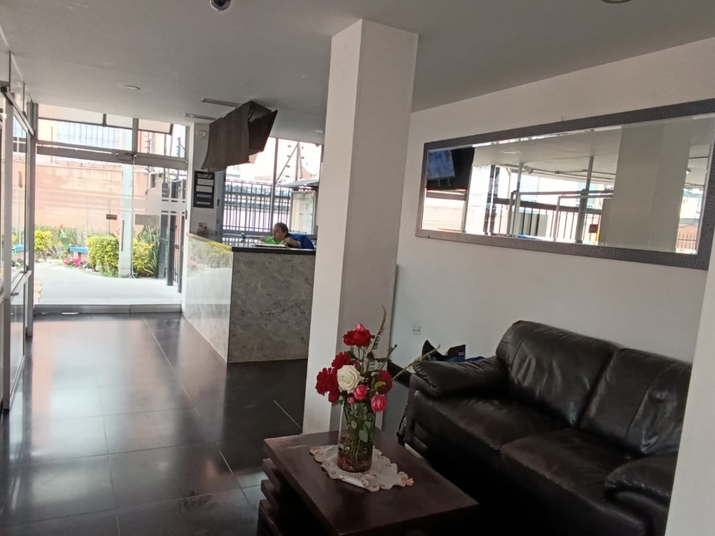 Apartamento en venta en Britalia, Bogotá · foto 3 de 24