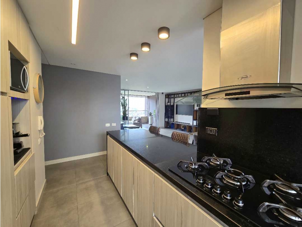 Apartamento en venta en Loma Benedictinos, Envigado · foto 12 de 24