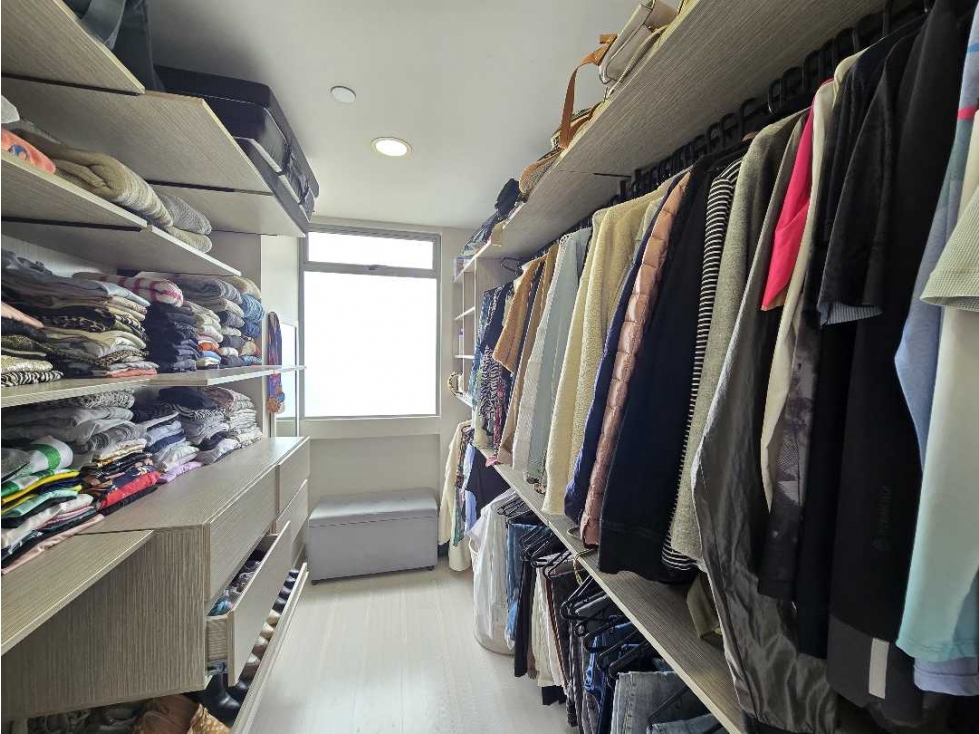 Apartamento en venta en Loma Benedictinos, Envigado · foto 17 de 24
