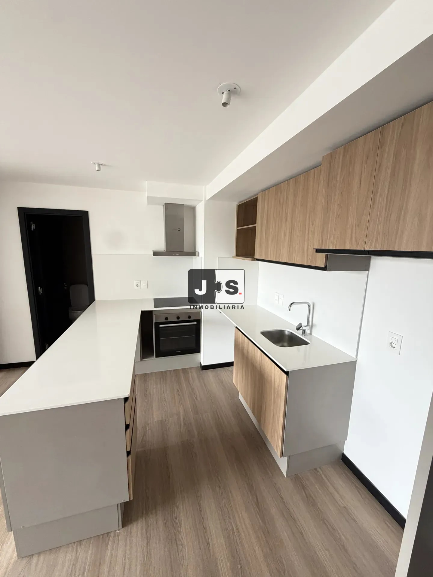 Alquilo Apartamento 1 dormitorio Parque Batlle con cochera · Foto 3
