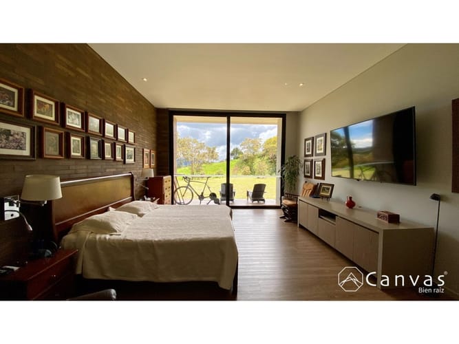 Casa de 4 alcobas en venta en Las Palmas, Envigado, 455 m² · foto 8 de 21