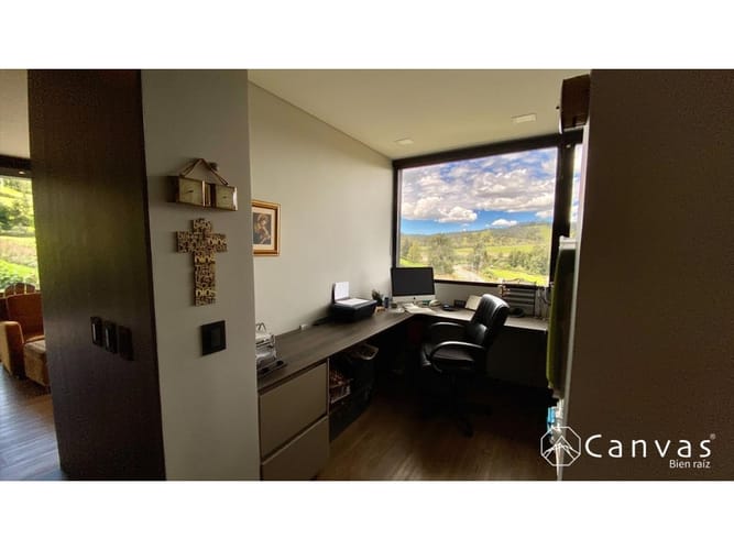 Casa de 4 alcobas en venta en Las Palmas, Envigado, 455 m² · foto 13 de 21