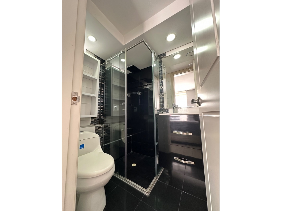 Apartamento en venta en Madelena, Bogotá · foto 6 de 17