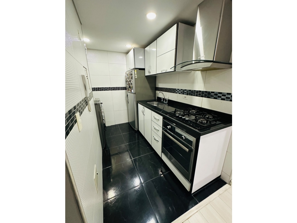 Apartamento en venta en Madelena, Bogotá · foto 9 de 17