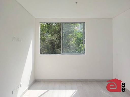 Apartamento en venta en Loma Del Escobero, Envigado · foto 5 de 14