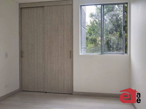 Apartamento en venta en Loma Del Escobero, Envigado · foto 6 de 14
