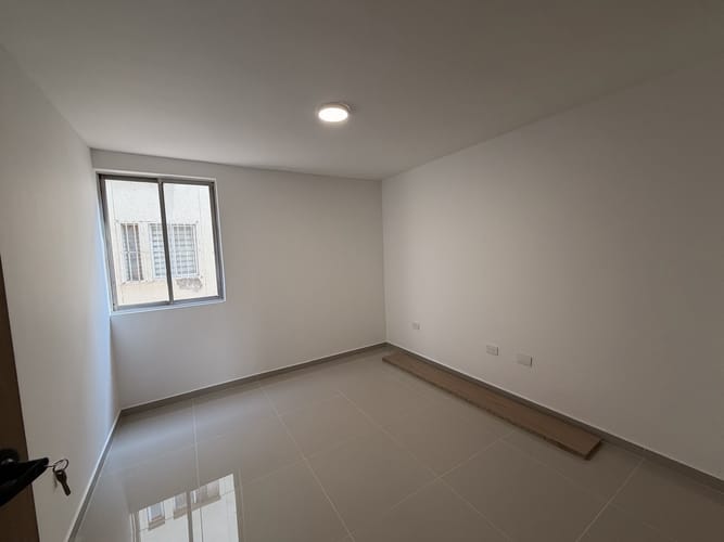 Apartamento de 3 alcobas en venta en Pampa Linda, Cali · foto 10 de 12