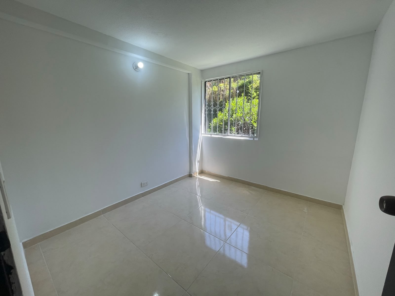Apartamento en venta en La Mota, Medellín · foto 15 de 16