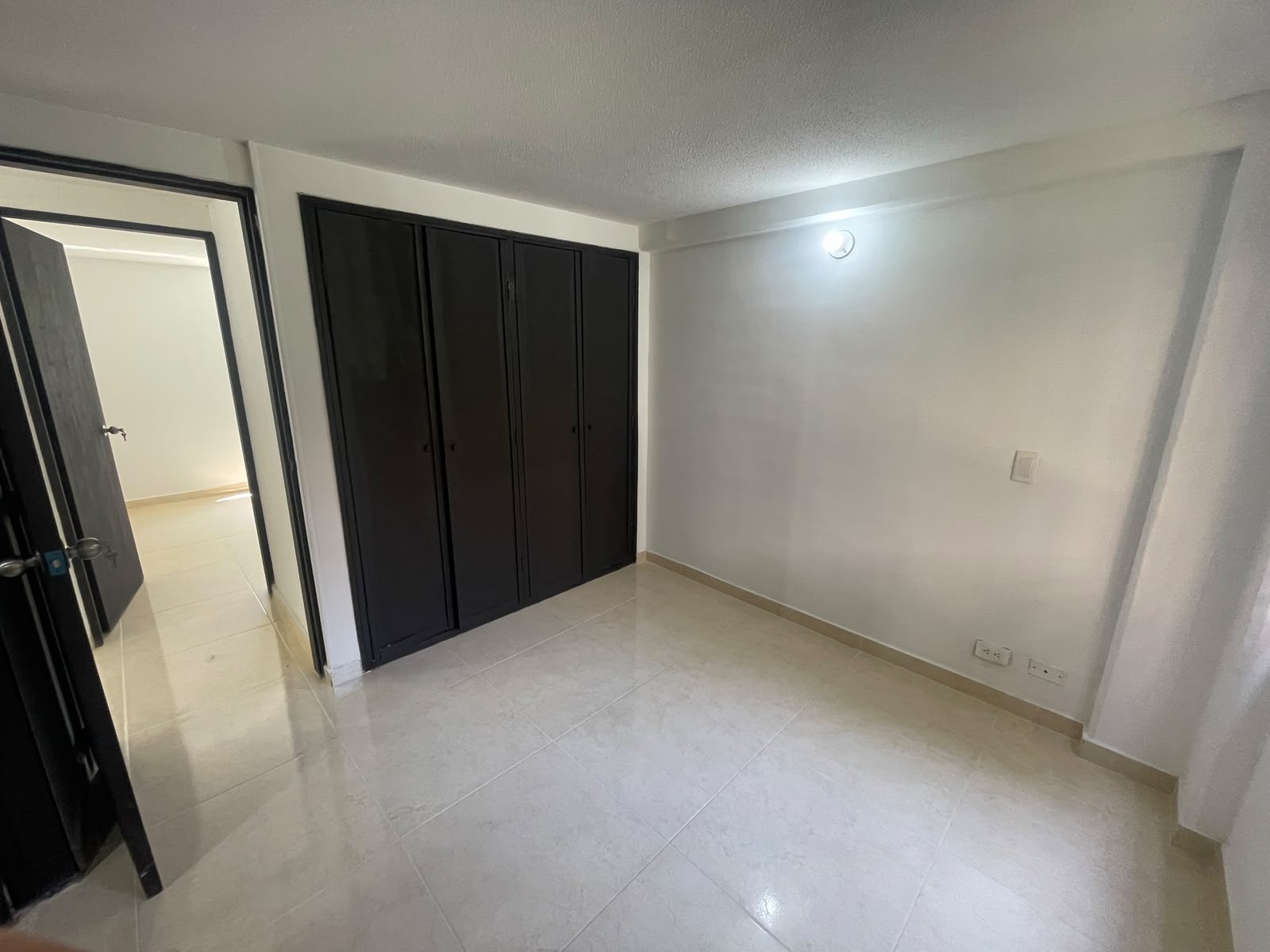 Apartamento en venta en La Mota, Medellín · foto 10 de 16