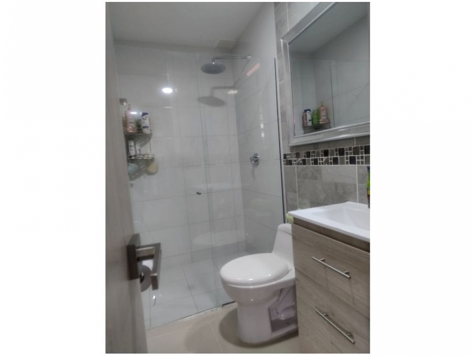 Apartamento en venta en La Paz, Envigado · foto 6 de 24