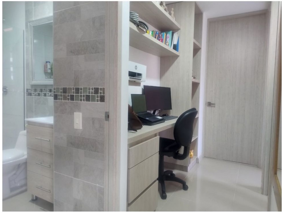 Apartamento en venta en La Paz, Envigado · foto 12 de 24