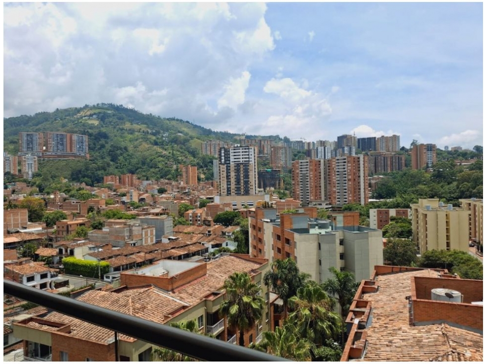 Apartamento en venta en La Paz, Envigado · foto 22 de 24