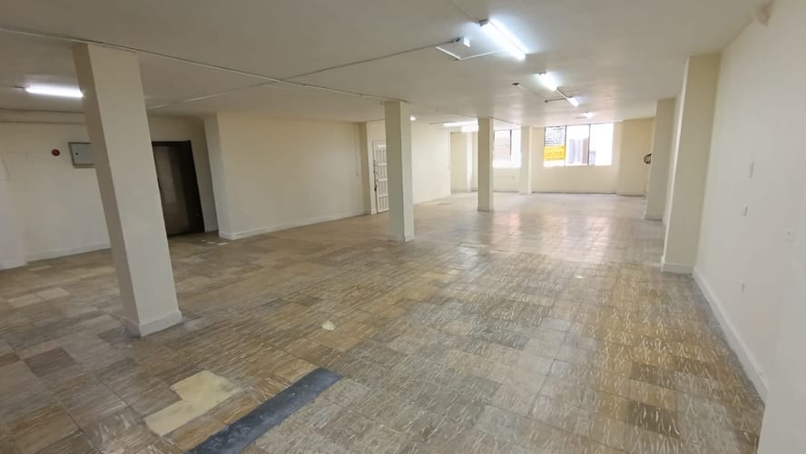 Bodega en arriendo en Belén, Medellín, 330 m² · foto 5 de 11