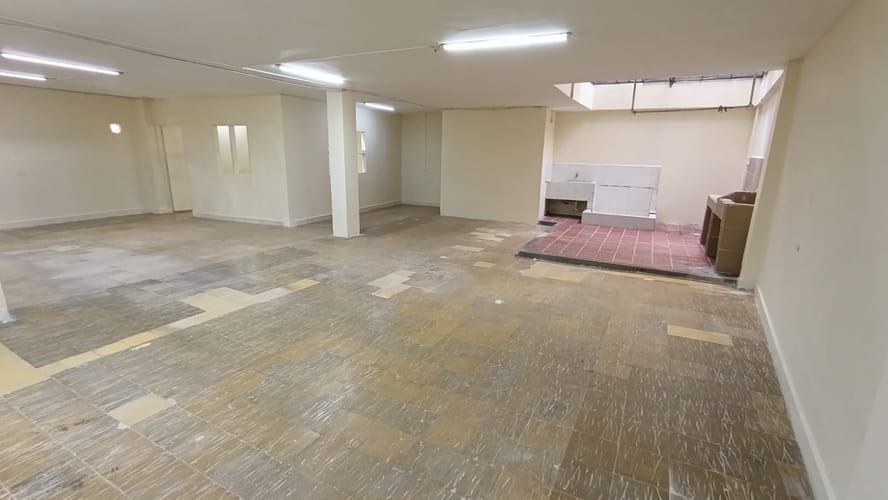 Bodega en arriendo en Belén, Medellín, 330 m² · foto 8 de 11
