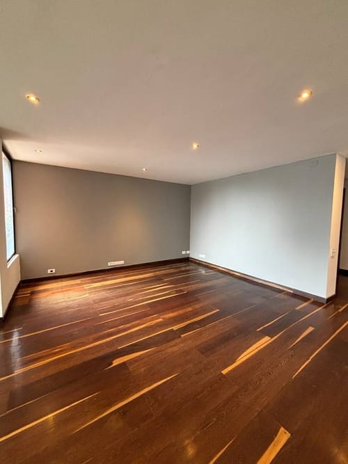 Apartamento de 3 alcobas en arriendo en Los Rosales, Bogotá, 306 m² · foto 10 de 22