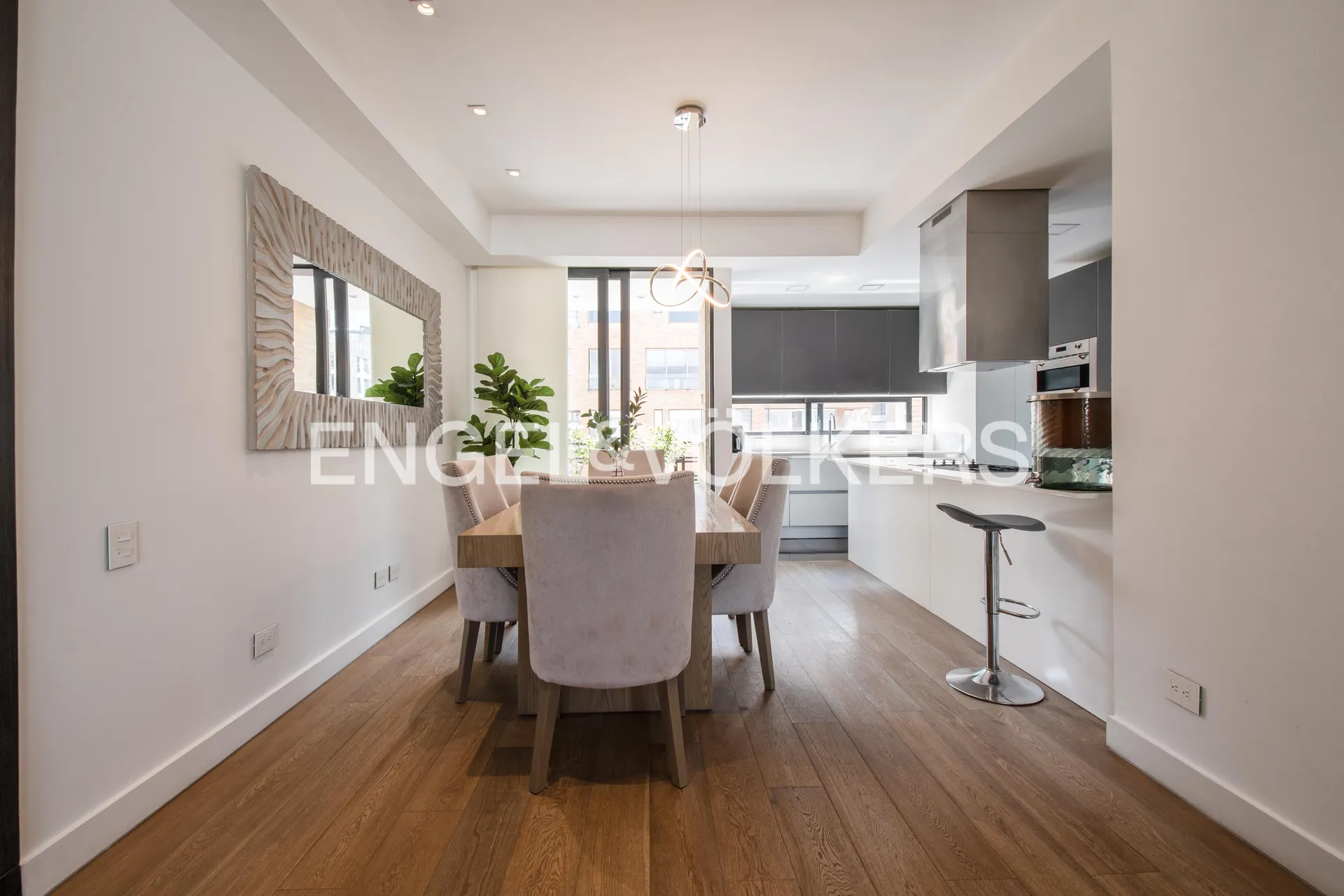 Apartamento en venta en Chico Norte, Bogotá · foto 7 de 19