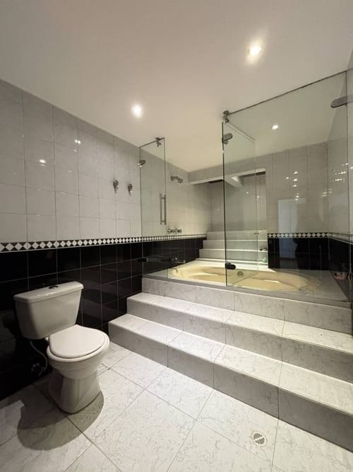 Apartamento de 3 alcobas en arriendo en Los Rosales, Bogotá, 306 m² · foto 20 de 22