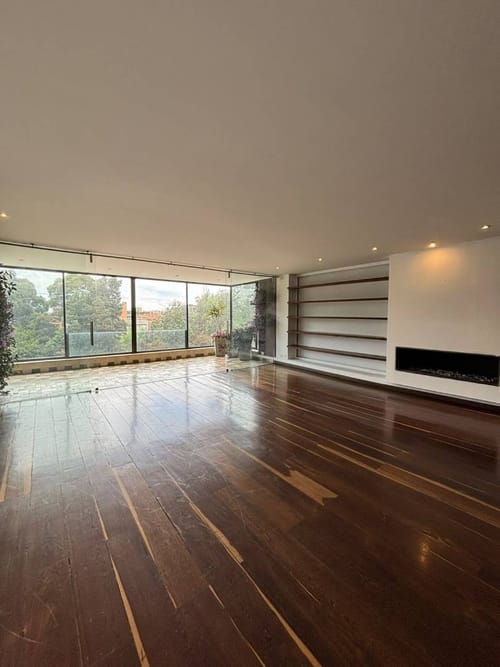 Apartamento de 3 alcobas en arriendo en Los Rosales, Bogotá, 306 m² · foto 22 de 22