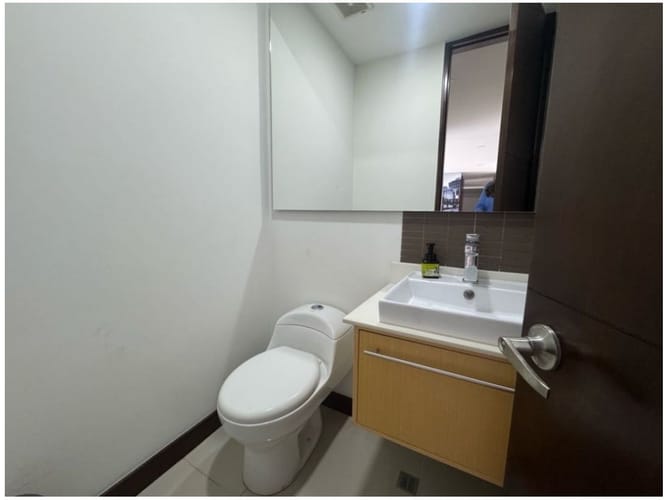 Apartamento de 3 alcobas en venta en La Florida, Medellín, 151 m² · foto 19 de 19