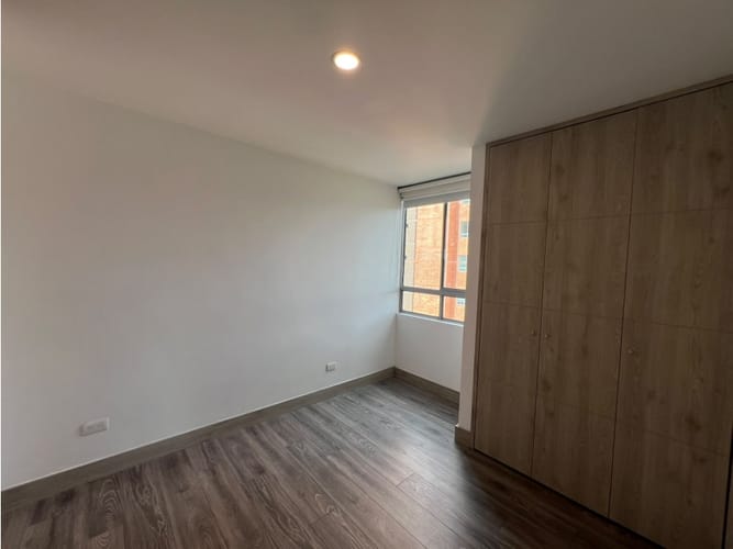 Apartamento de 3 alcobas en arriendo en Loma El Atravesado, Envigado, 97 m² · foto 5 de 14