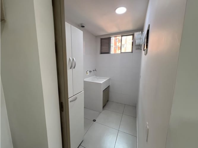 Apartamento de 3 alcobas en arriendo en Loma El Atravesado, Envigado, 97 m² · foto 14 de 14