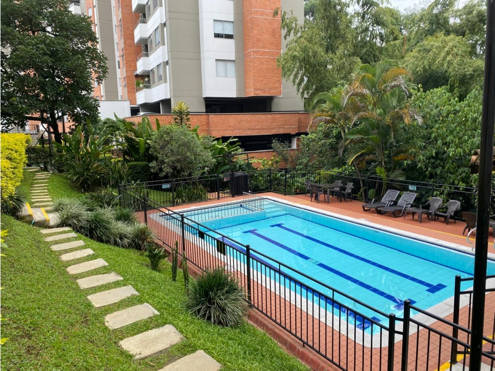 Apartamento en venta en Loma Del Esmeraldal, Envigado · foto 15 de 19