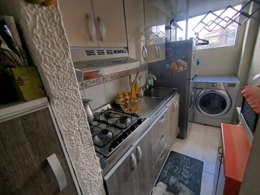 Apartamento en venta en Santa Helenita, Bogotá · foto 6 de 16
