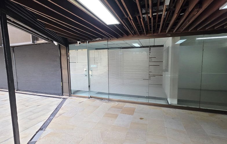 Local en venta en La Candelaria, Medellín, 247 m² · foto 3 de 24