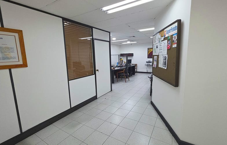 Local en venta en La Candelaria, Medellín, 247 m² · foto 18 de 24