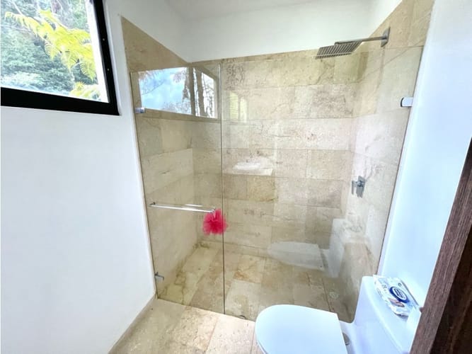 Casa de 5 alcobas en venta en Las Palmas, Envigado, 555 m² · foto 23 de 24