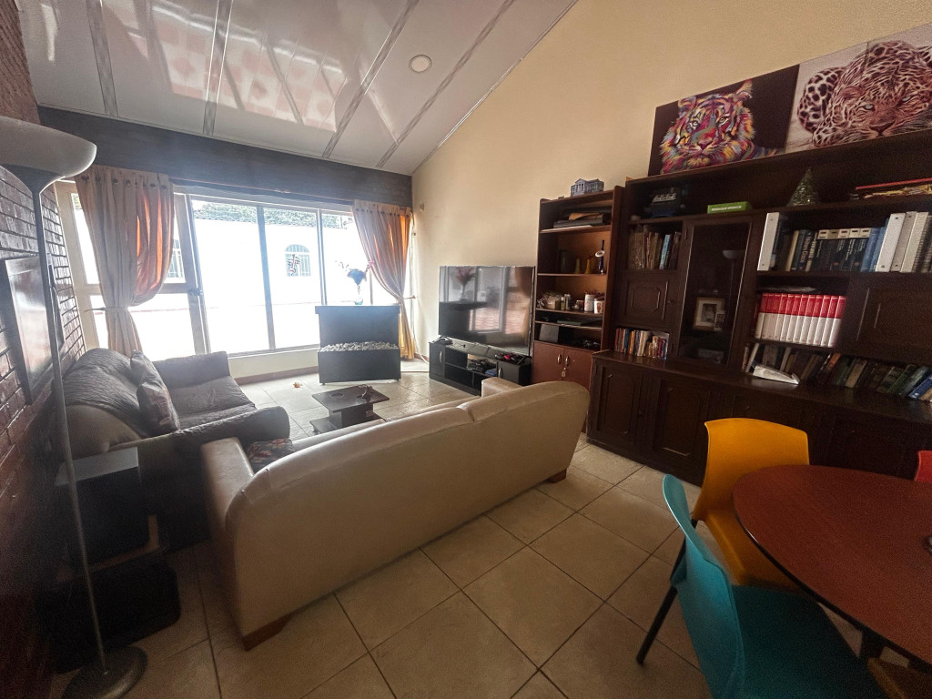 Casa en venta en Niza, Bogotá · foto 15 de 24
