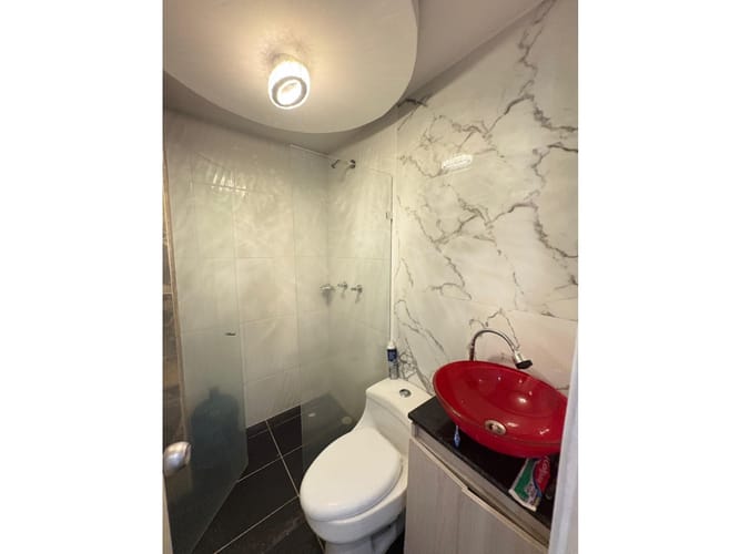 Apartamento de 2 alcobas en arriendo en Laureles, Medellín, 75 m² · foto 7 de 8