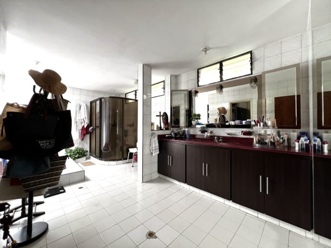 Casa de 5 alcobas en venta en El Ingenio, Cali, 507 m² · foto 14 de 24