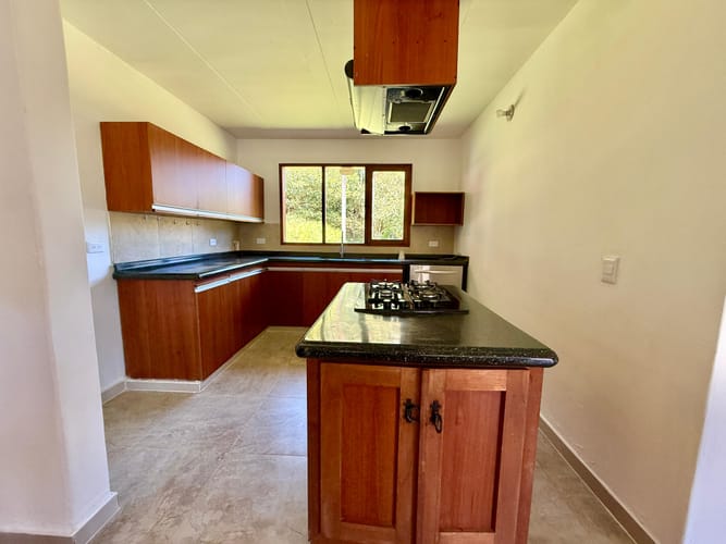 Casa de 6 alcobas en venta en Don Diego, El Retiro, 410 m² · foto 5 de 24